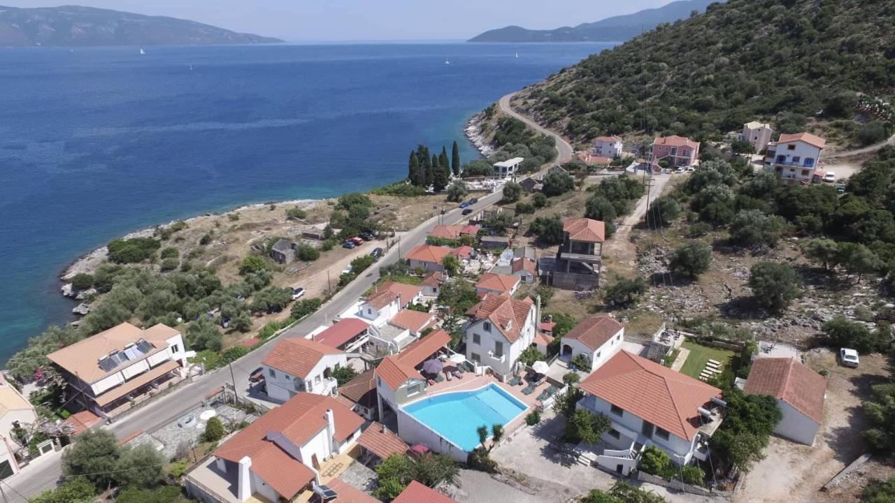 Makis Village-Apartments Agia Efimia 外观 照片