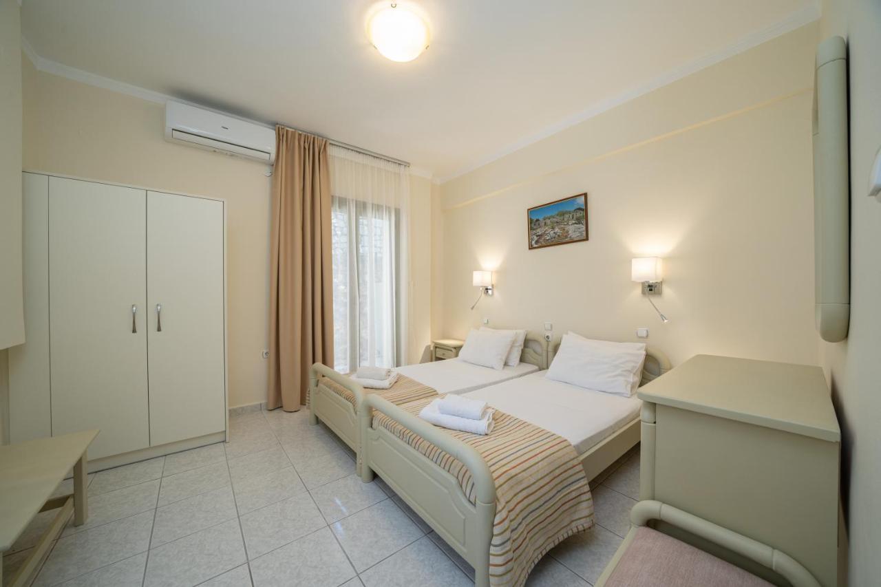 Makis Village-Apartments Agia Efimia 外观 照片